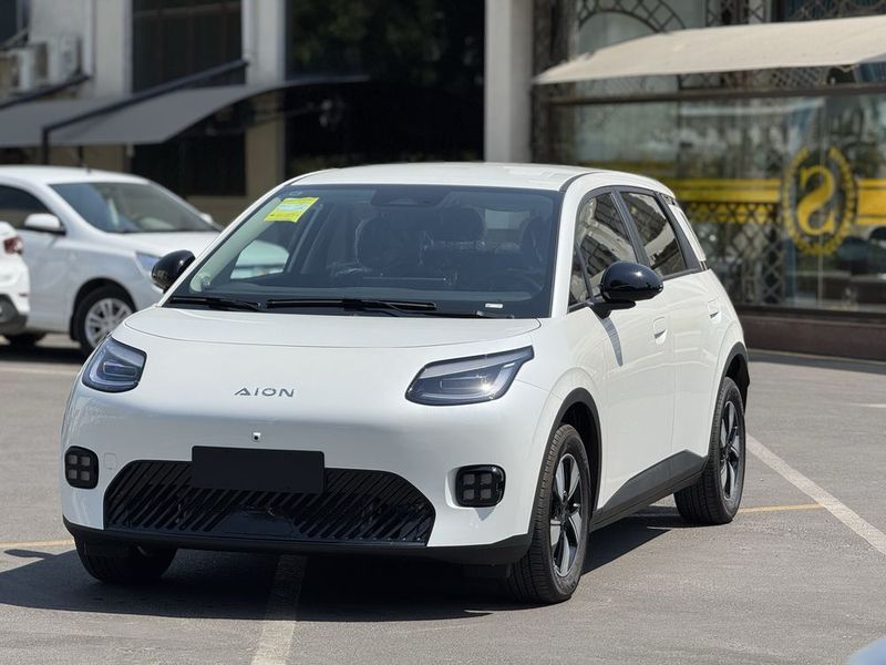 GAC AION UT 2025 yil
