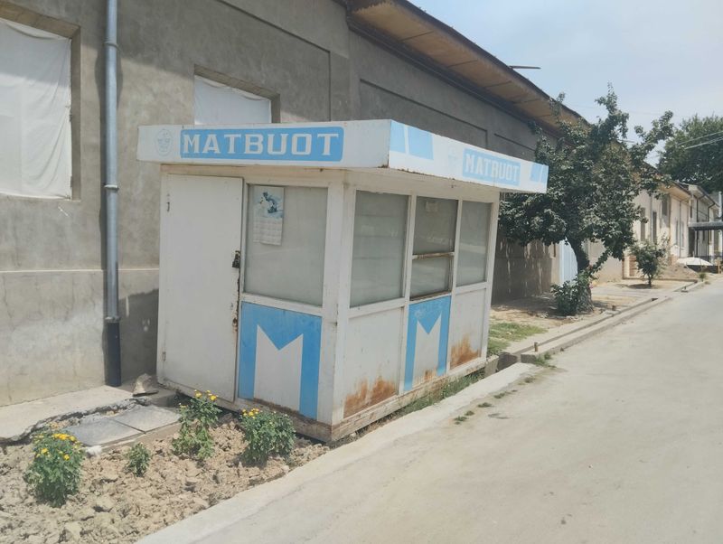 Matbuot dokoni sotiladi Matbuot dokoni sotiladi