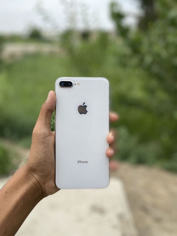 IPhone 8plus white