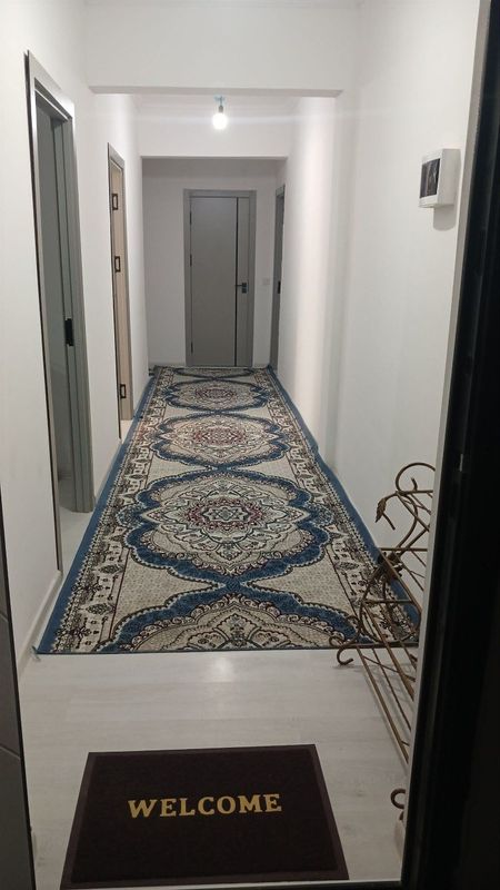 Kop qavatli binoda 3 xonali uy Kop qavatli binoda 3 xonali uy