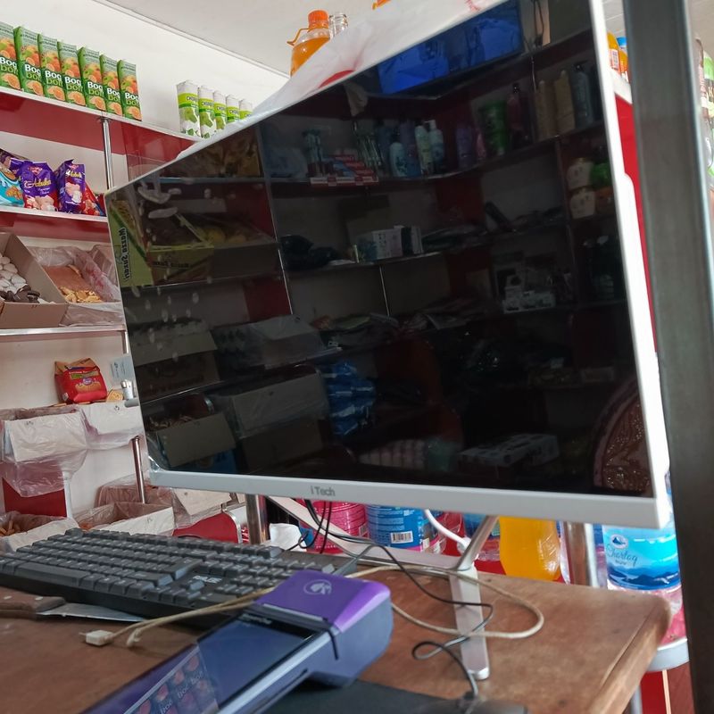 Monoblok iTECH oq rangi Monoblok iTECH oq rangi