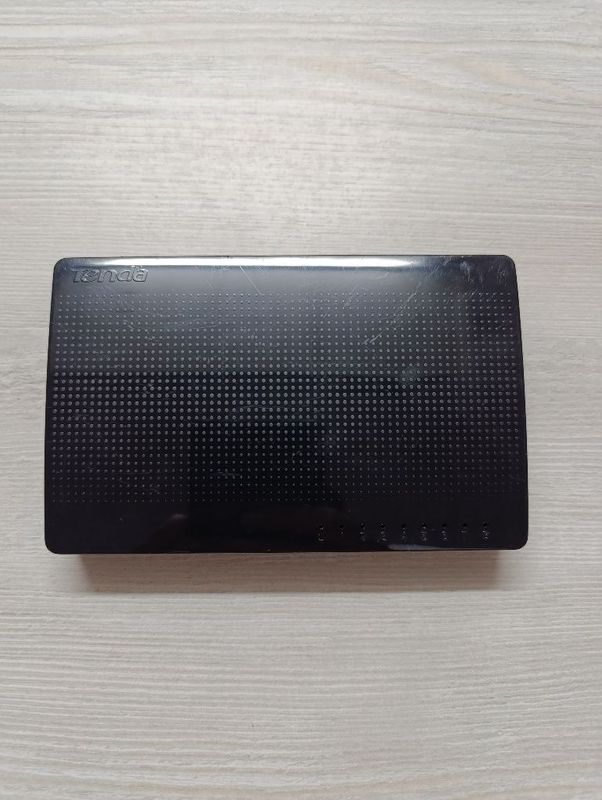 Hub 8 port Tenda Hub 8 port Tenda
