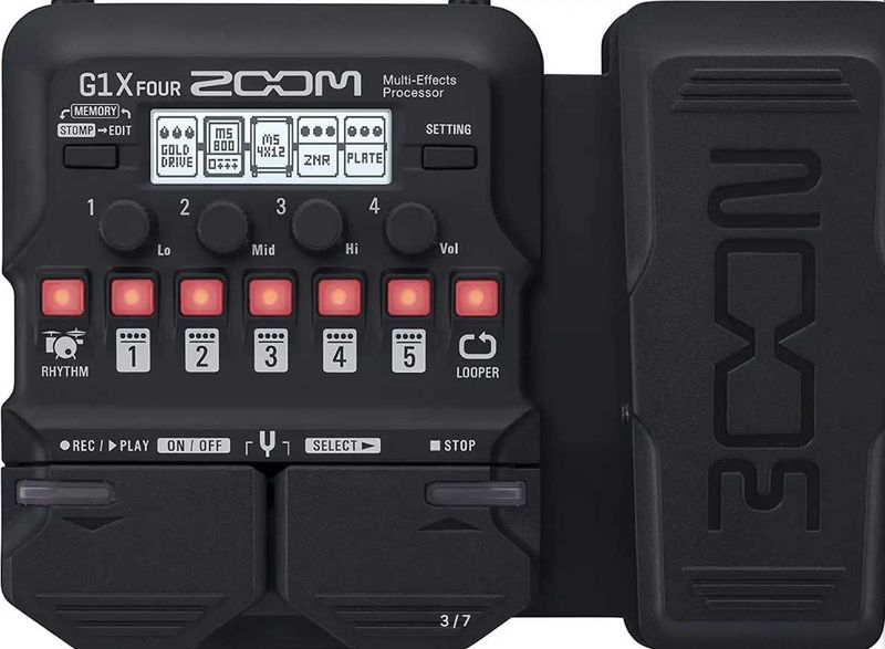 Педаль для гитары ZOOM G1X