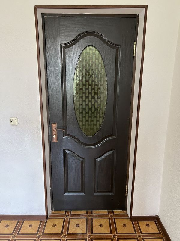 5 ta eshik xolati zo’r zamoklari bilan hammasi 500 ming