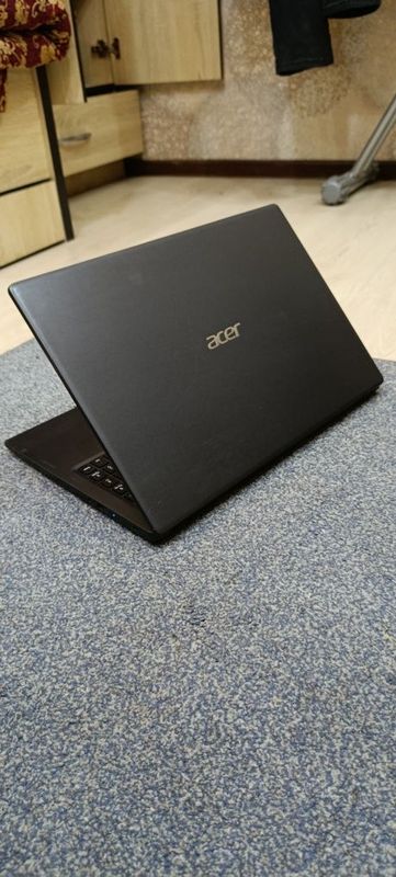 Noutbuk Acer aspire 3