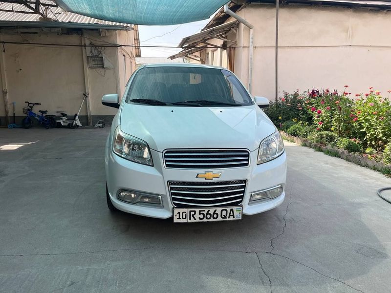 Продам нексия3 2018 Продам нексия3 2018