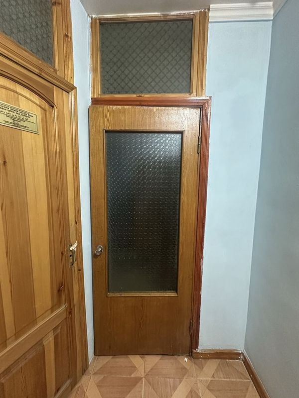 Продаётся двери срочно Продаётся двери срочно