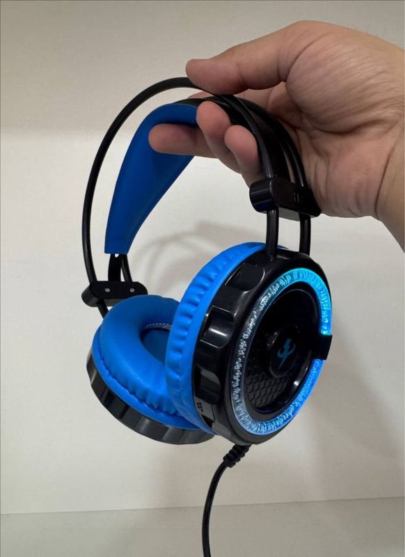 H4 RGB Naushnik yengi 9ta bor H4 RGB Naushnik yengi 9ta bor