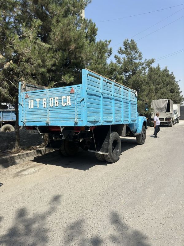 Zil 130 bartavoy Zil 130 bartavoy