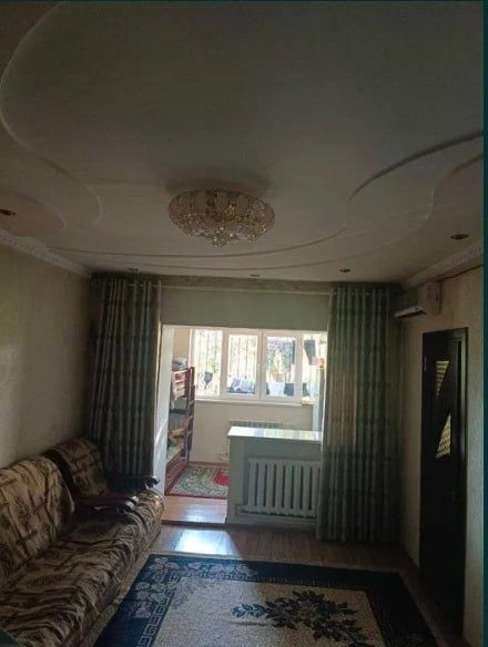 Срочно Продаётся на Бобуре 2/2/5 с мебелью техникой ремонт средний Срочно Продаётся на Бобуре 2/2/5 с мебелью техникой ремонт средний
