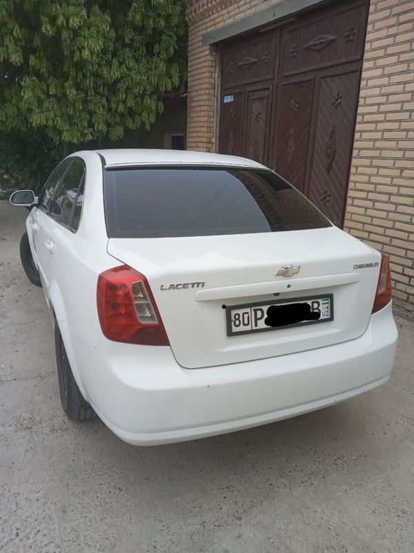 Lacetti 1.8l 2010