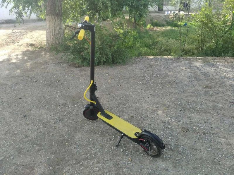 Скутер электросамокат