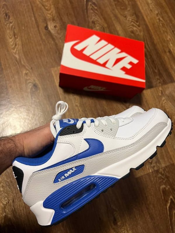 Кожаные кроссовки Nike Air Max 90