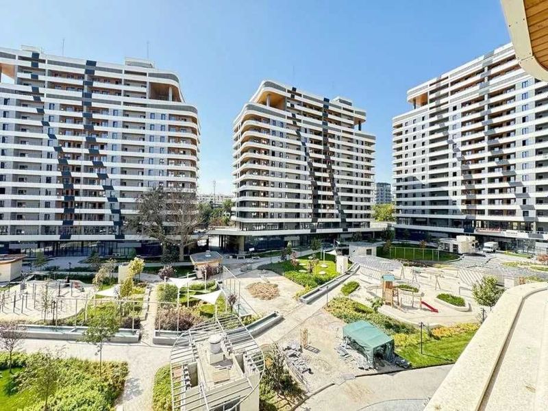 СРОЧНО ПРОДАЁТСЯ 3ком квартира на ЖК Infinity 103,6м2 3-этаж