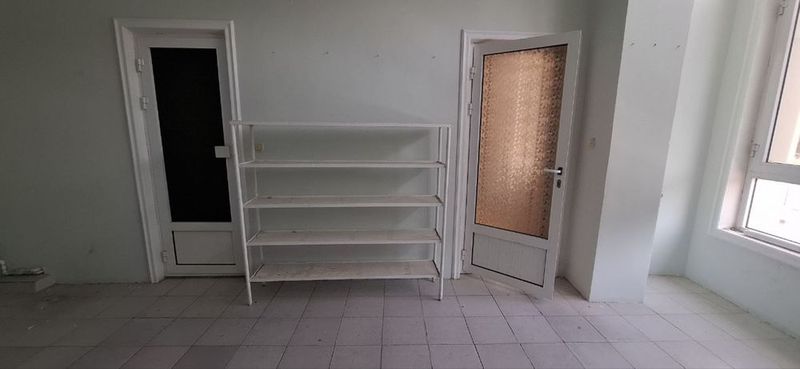 Металлический стеллаж Металлический стеллаж
