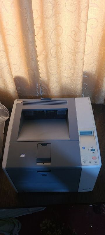 Printer sotiladi