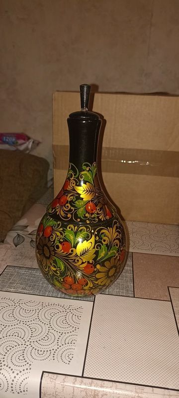 Продаю деревянный кувшин с крышечкой Хохлома Продаю деревянный кувшин с крышечкой Хохлома