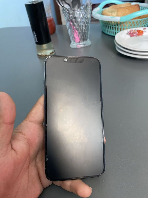 Iphone 13pro ideal aybi yoq pamit 128 yomks 74 umuman ochilmagan tel Iphone 13pro ideal aybi yoq pamit 128 yomks 74 umuman ochilmagan tel