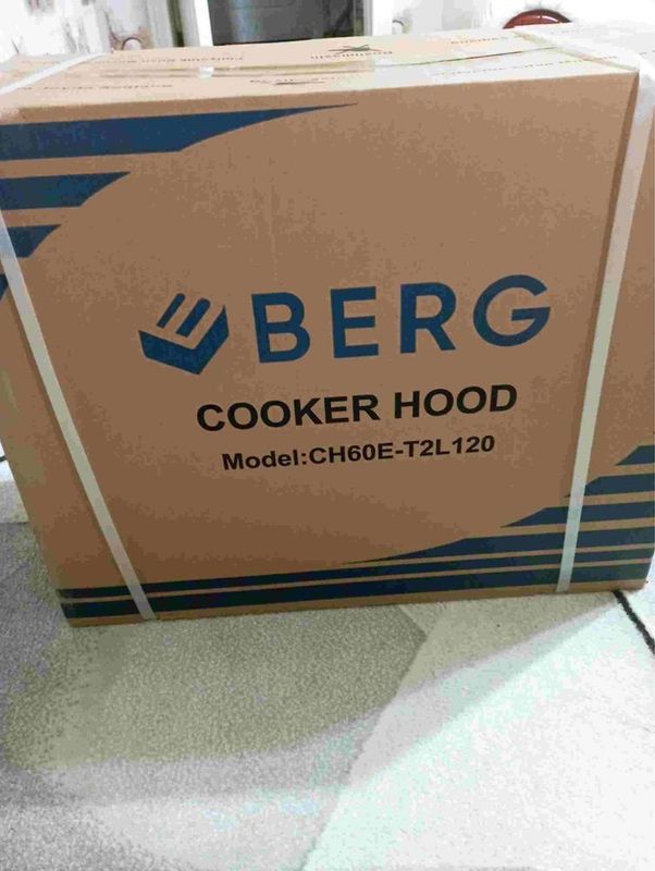 Продам вытяжку BERG в упаковке.100$