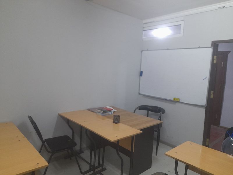 Ijaraga o'quv markazidan xona beraman barcha sharoitlari bilan. Ijaraga o'quv markazidan xona beraman barcha sharoitlari bilan.
