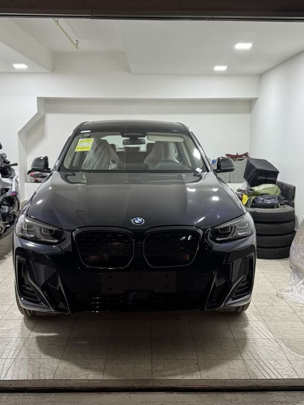 BMW IX3 full без пробега