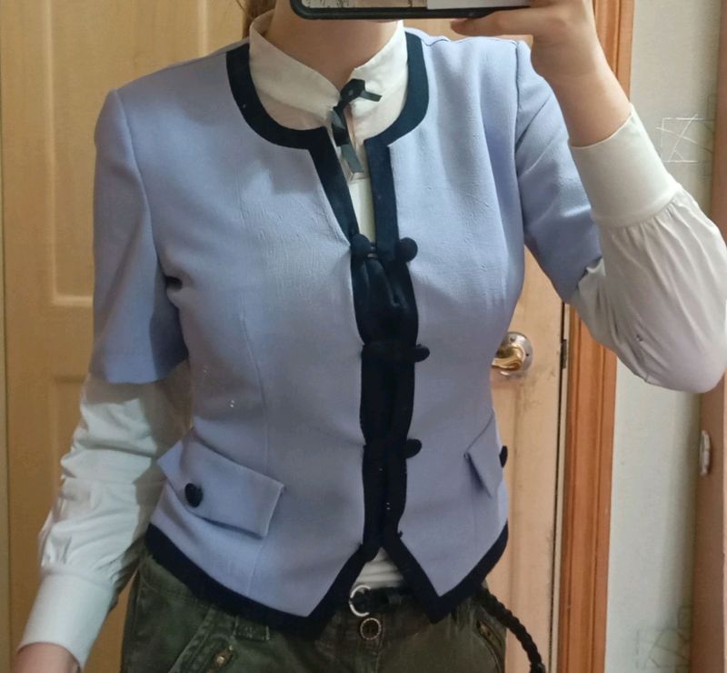 Женский жакет,пиджак Женский жакет,пиджак