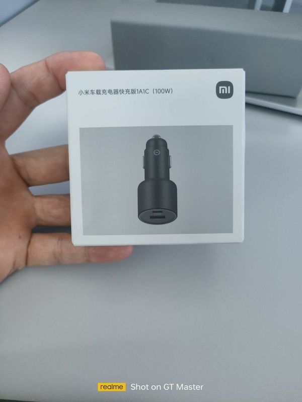 Продаю Mi car charger Xiaomi 100W