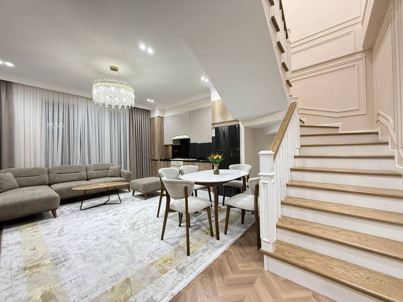 Дуплекс квартира в элитном комплексе комплексе Parisien! 4комнаты140м2 Дуплекс квартира в элитном комплексе комплексе Parisien! 4комнаты140м2