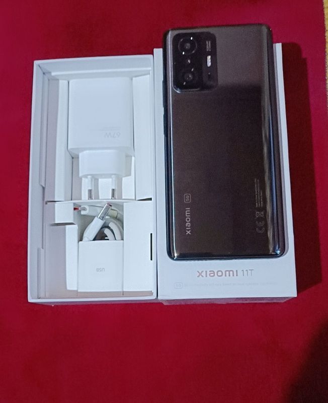 Xiaomi 11 T 5G 8*8/128.