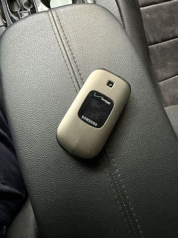 Продам samsung gusto 2 Продам samsung gusto 2