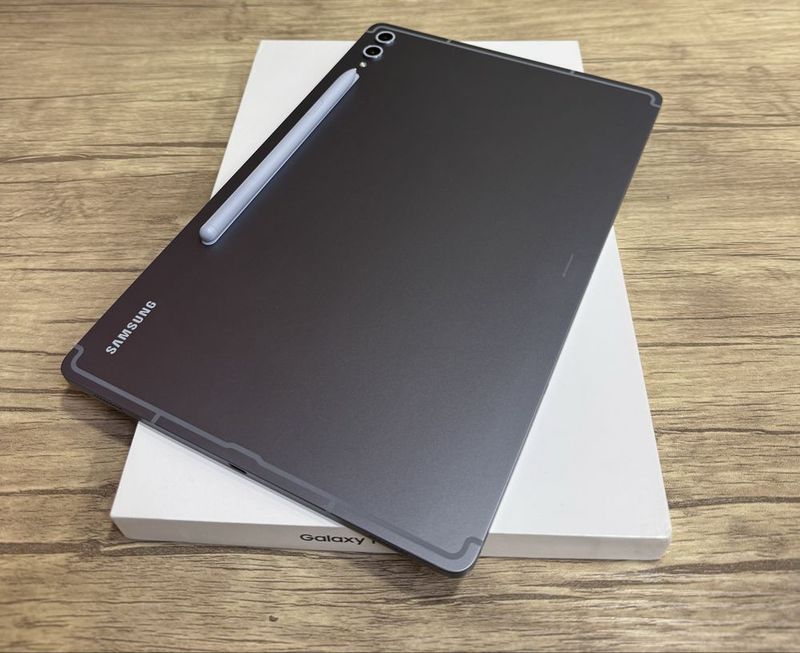 Prodam idyal Samsung Tab S10 plus 5G