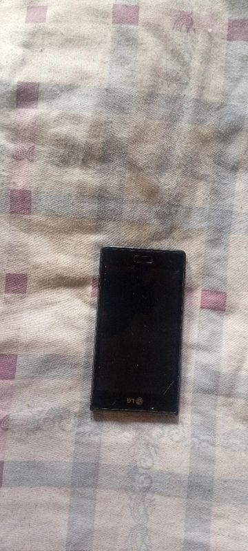 LG 7 sotiladi 2016 yilgi telefon LG 7 sotiladi 2016 yilgi telefon