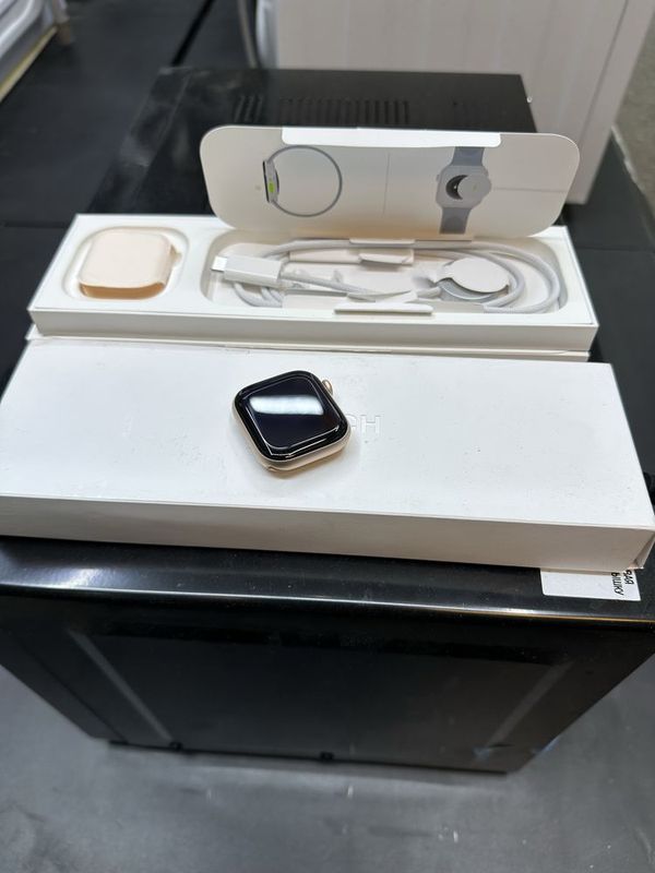 Apple Iwatch 10 42 model 100% Orginal Iwatch Apple Iwatch 10 42 model 100% Orginal Iwatch