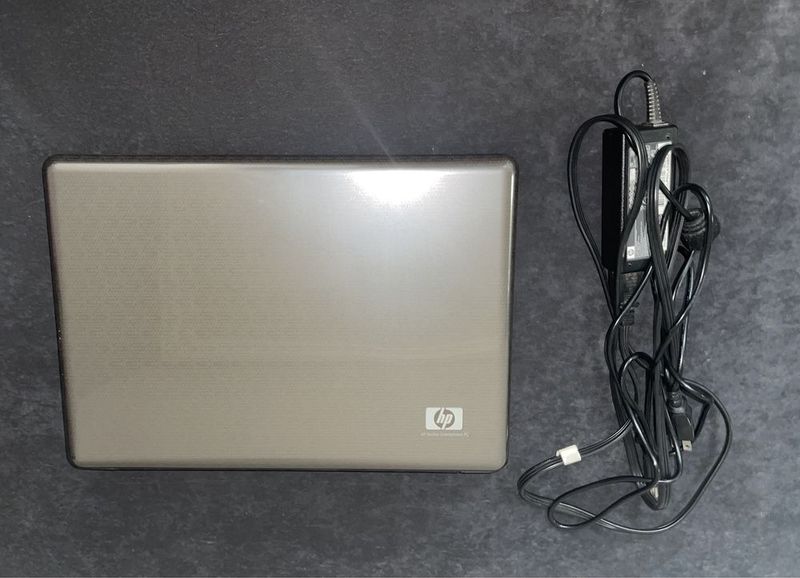 Ноутбук HP Pavilion dv5-1235dx Ноутбук HP Pavilion dv5-1235dx