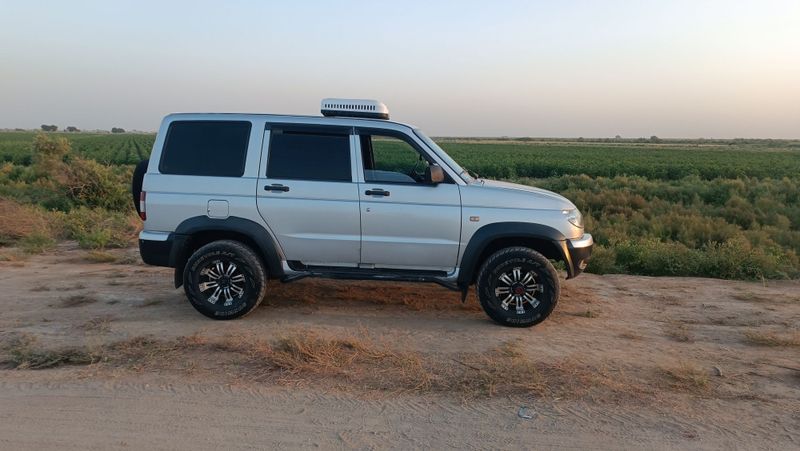Uaz patriot yengil jip Uaz patriot yengil jip