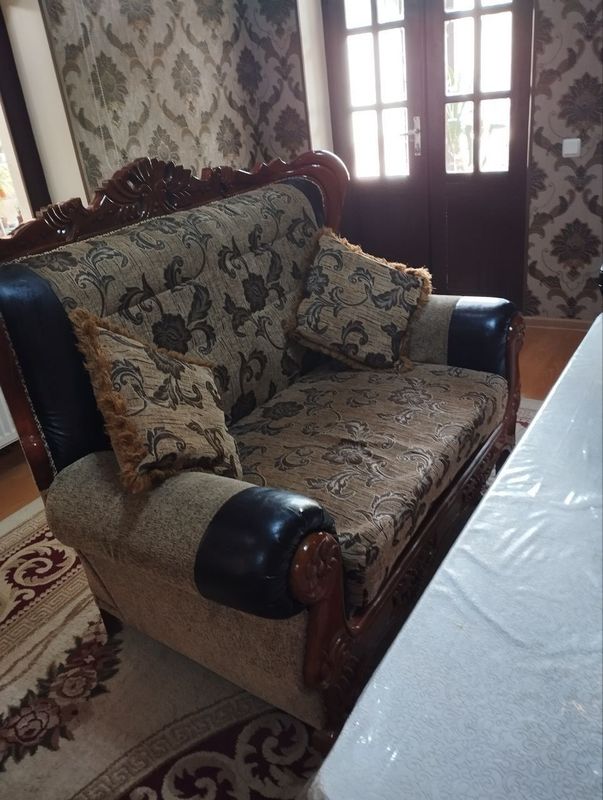 Мягкий мебель для гостиной