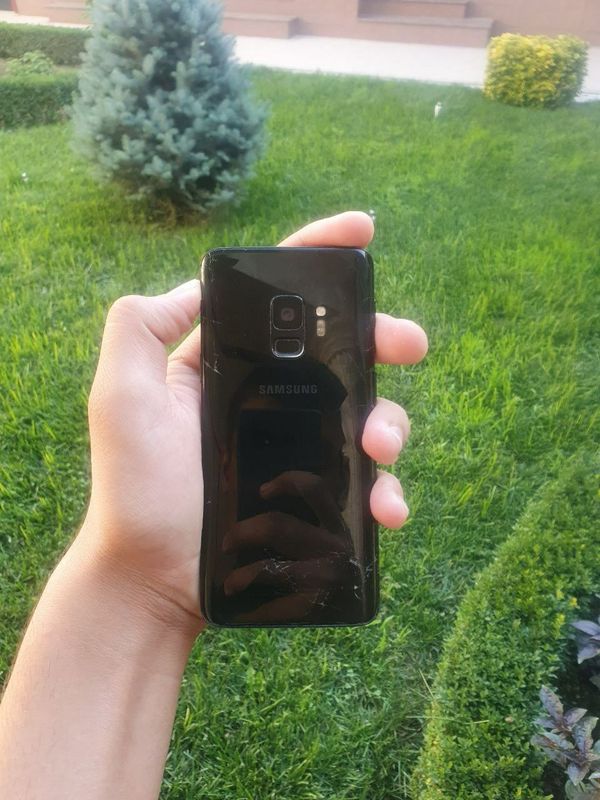Samsung S9 64 gb Samsung S9 64 gb