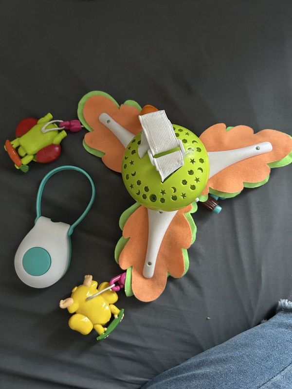 Игрушка подвесная на кровать Игрушка подвесная на кровать