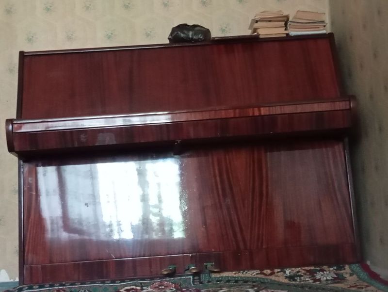 Пианино продам мошенник не беспокоить Пианино продам мошенник не беспокоить