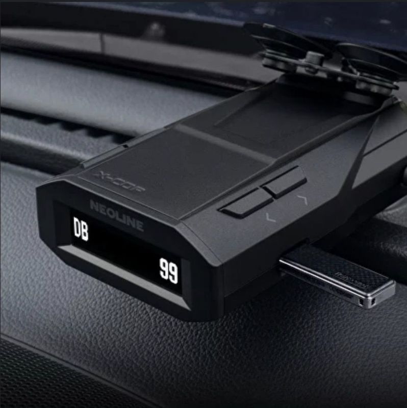Неолайн 7700s black Qora karobkali kam ishlatilgan xolati zor s Неолайн 7700s black Qora karobkali kam ishlatilgan xolati zor s