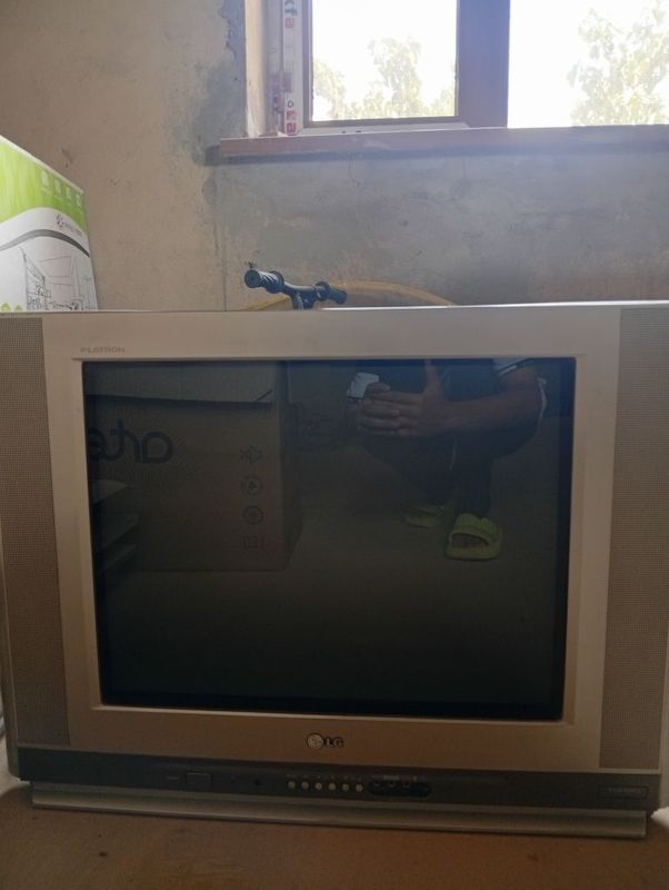 LG televizor holati ideal LG televizor holati ideal