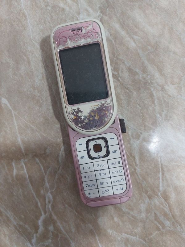 Nokia 7373 холати орта Nokia 7373 холати орта