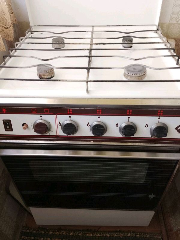 Плита Газовая 4 комфорки/С духовкой Плита Газовая 4 комфорки/С духовкой