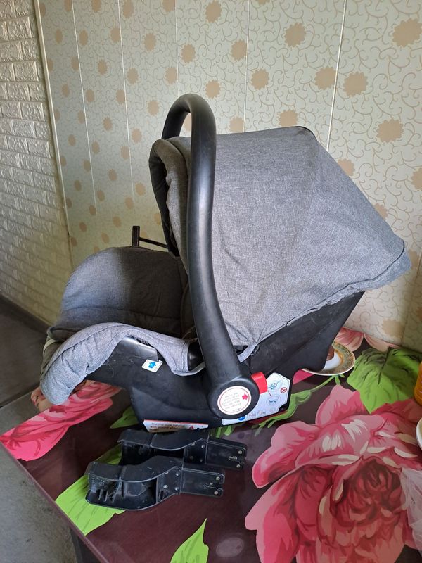 Продаю автокресла Продаю автокресла