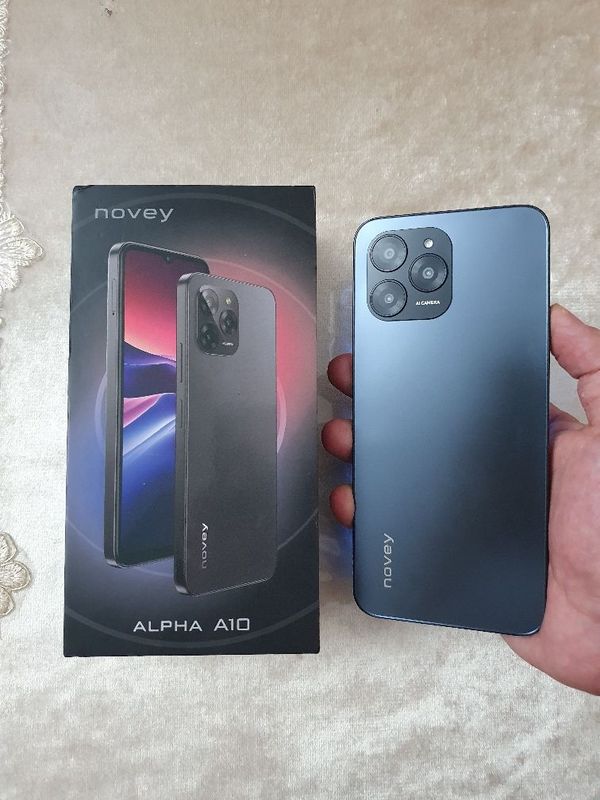 Srochna Sotiladi Novey ALPHA A10 4/64Gb Original Karobka dakument Bor Srochna Sotiladi Novey ALPHA A10 4/64Gb Original Karobka dakument Bor