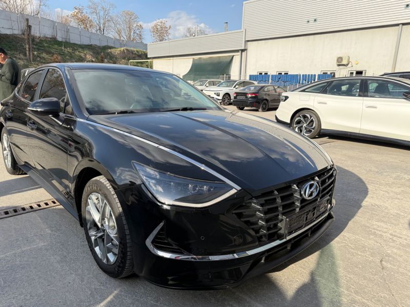 Hyundai Sonata 2 lt 2020 yil zor xolata sotiladi