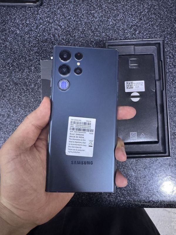 samsung s22 ultra pamit 12.256g ideal holatda karopka dak bor samsung s22 ultra pamit 12.256g ideal holatda karopka dak bor
