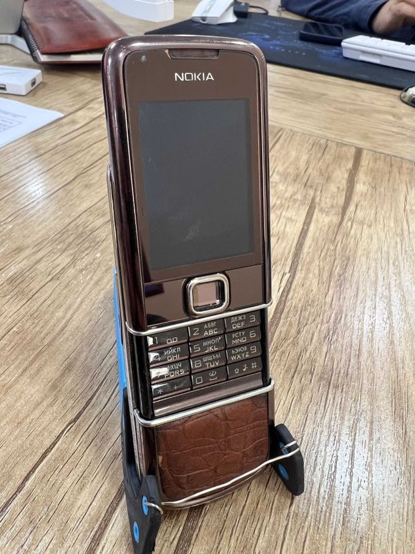 Nokia 8800 sapphire