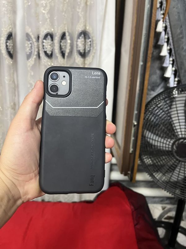 iphone 11 sotiladi iphone 11 sotiladi