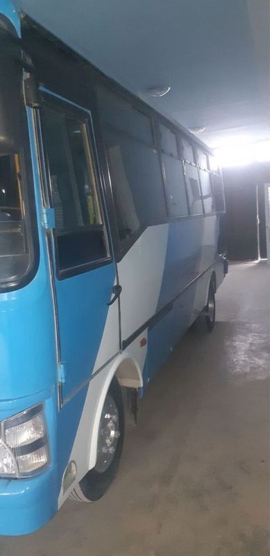 Продаётся Исузу автобус Продаётся Исузу автобус